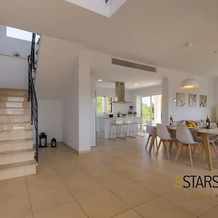 Villa - 218261
